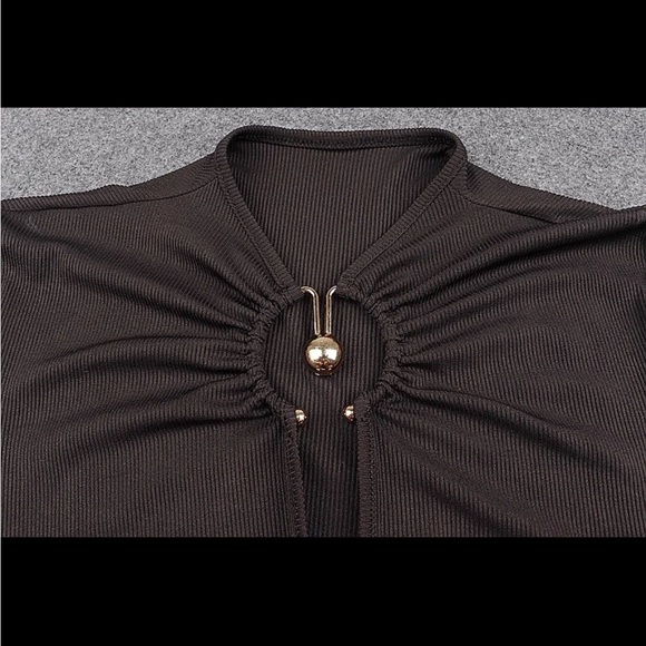 Brand new one piece stunning cutout bodysuit top! 🖤🖤🖤 - Picture 5 of 7